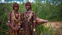 lets-travel-to-ethiopia-with-miro-may-turmi-karo-tribe